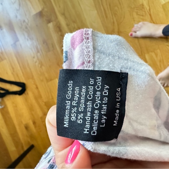 Milkmaid robe - Picture 4 of 4